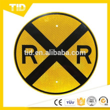 TID,18 x 18 - High Intensity Prismatic (HIP) Grade Reflective Compliant Railroad Crossing (RXR) Round Signs